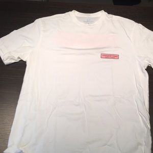 Vineyard Vines t shirt